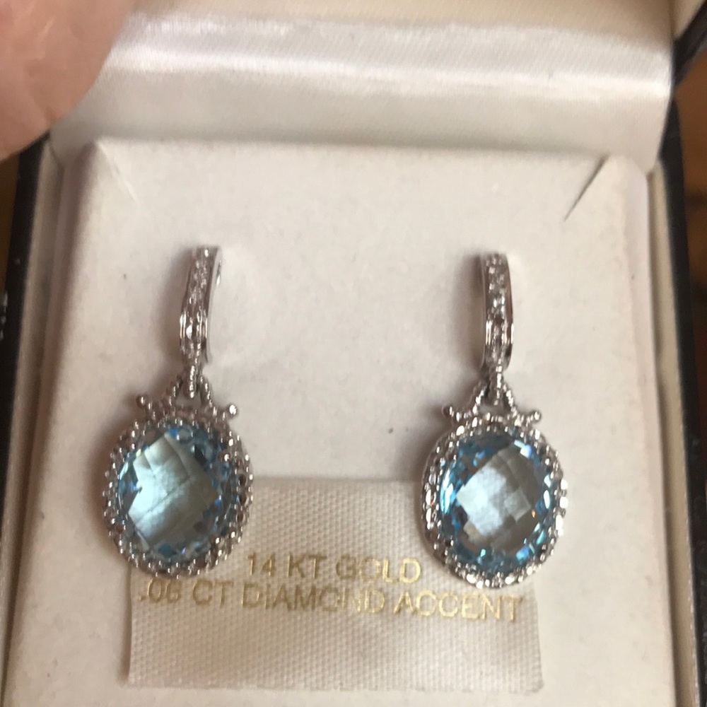 14K WHITE GOLD LARGE AQUAMARINE STONES PIERCED EARRINGS NWT - Picture 5 of 16